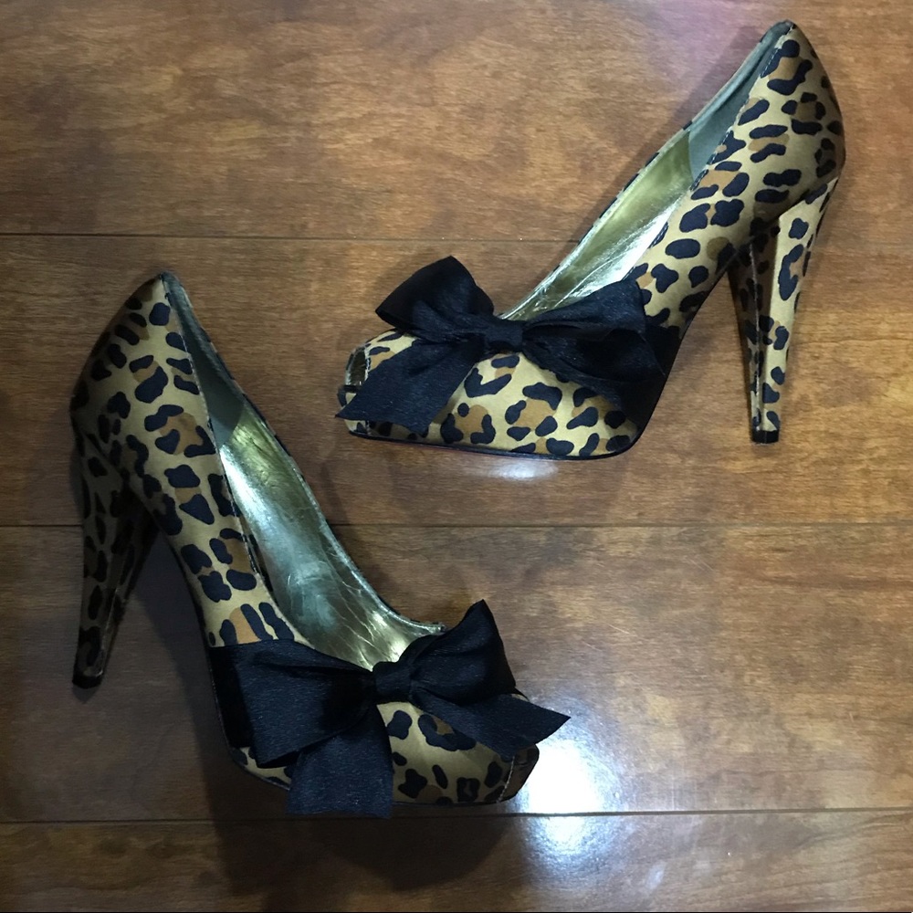 Paris Hilton Cheetah Print Heels